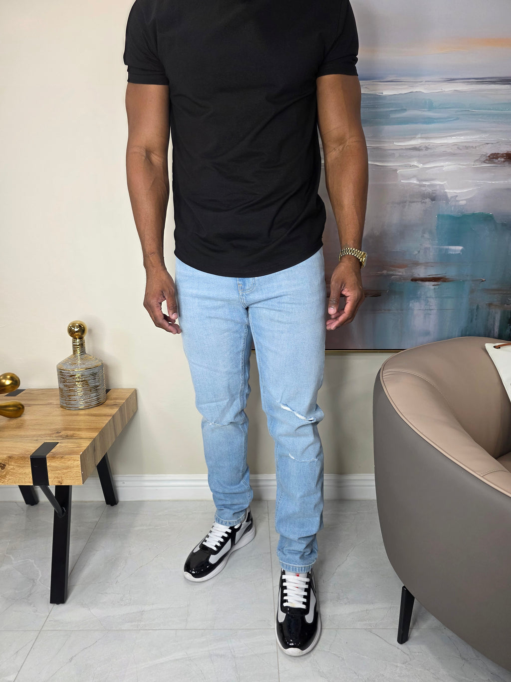 Distressed jeans