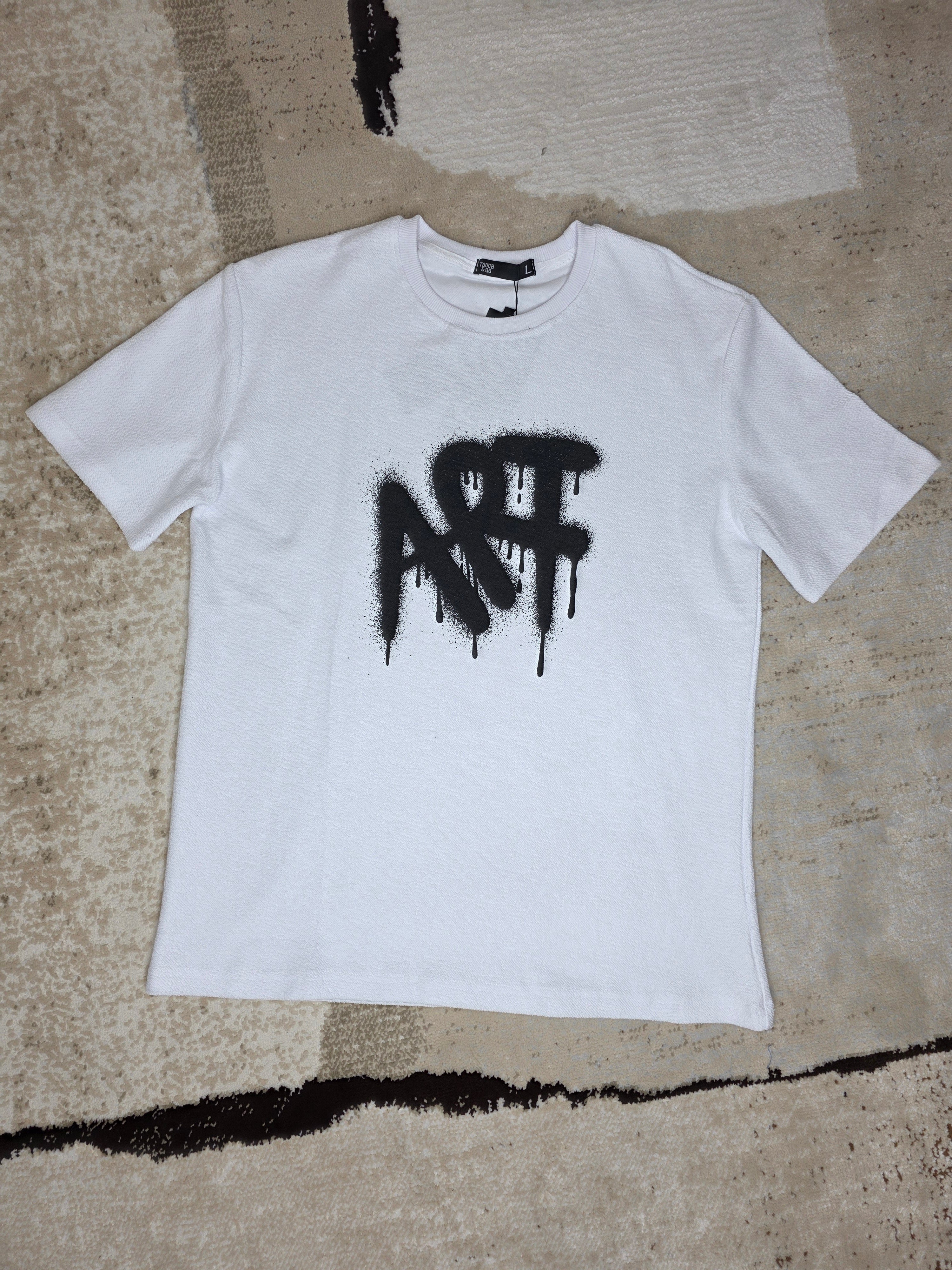 Art Graphic T-Shirts